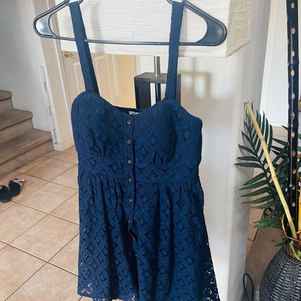 Lace dress navy blue size M